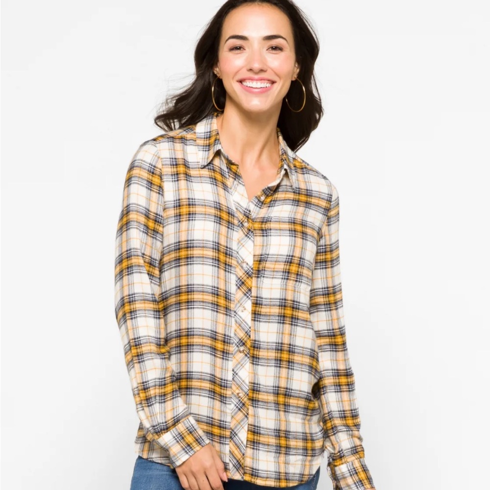 Soft, plaid button down